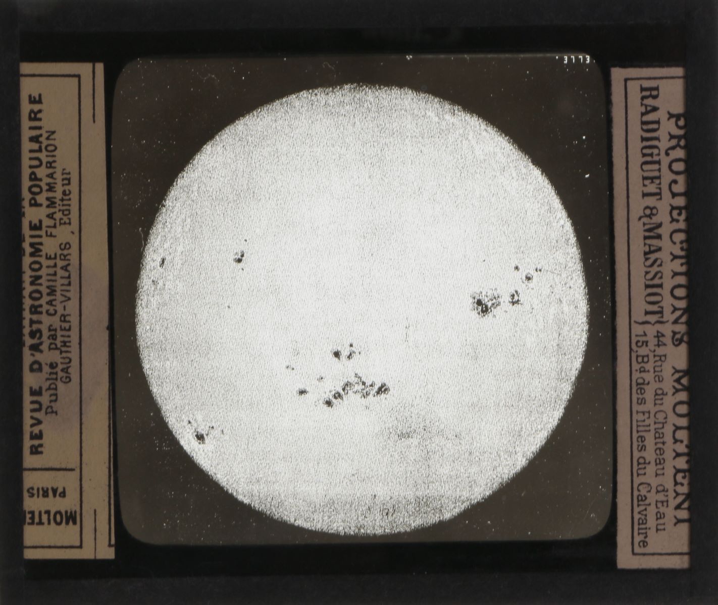 Aspect du soleil et de ses tâches (titre inscrit)