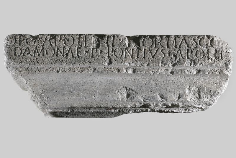 Dédicace à Apollon Moritasgus et Damona par P. Pontius