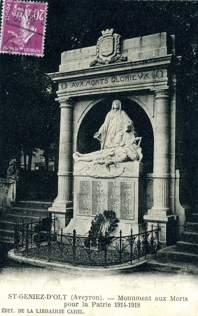 ST-GENIEZ-D'OLT (Aveyron) - Monument aux Morts / pour la Patrie 1914-1918 (titre inscrit)