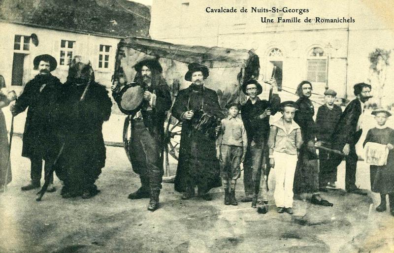 Cavalcade de Nuits-St-Georges / Une Famille de Romanichels (titre inscrit)