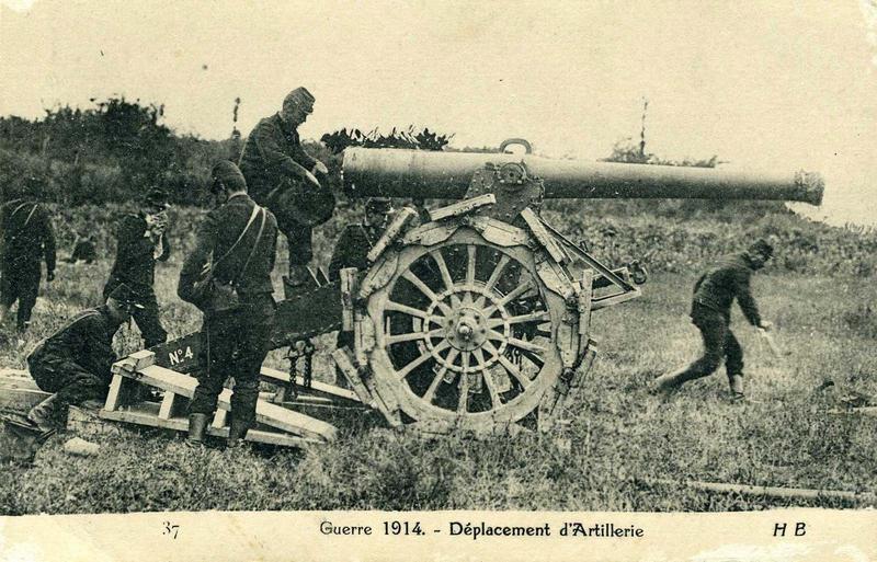 37 Guerre 1914 - Déplacement d'Artillerie - H B (titre inscrit)