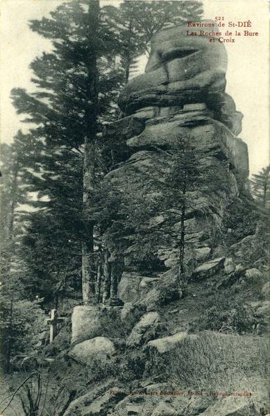 521 / Environs de St-DIE / Les roches de la Bure / et Croix (titre inscrit)