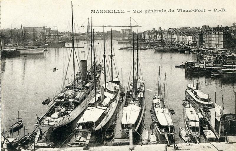 MARSEILLE - Vue générale du Vieux-Port - P.-B. (titre inscrit)