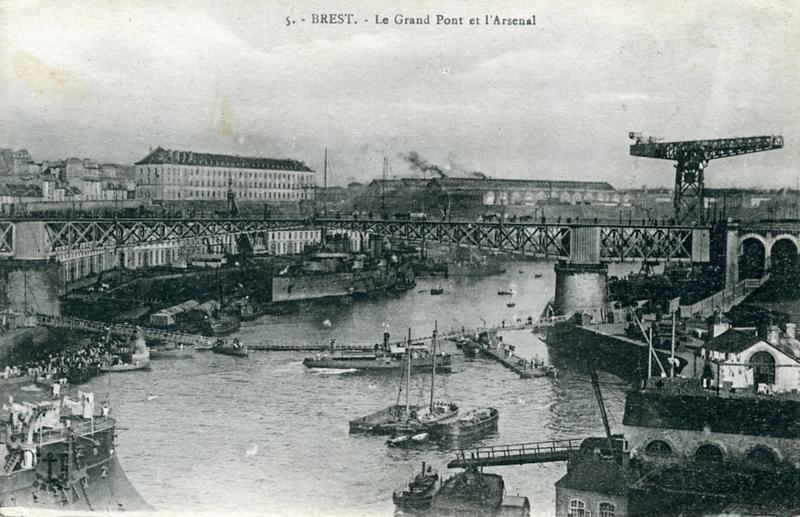 5. BREST - Le Grand Pont et l'Arsenal (titre inscrit)