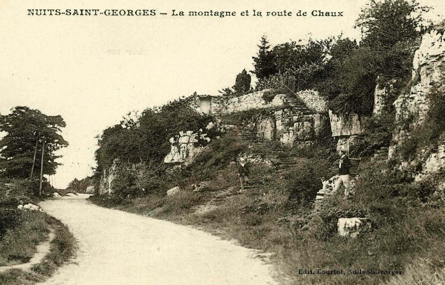 NUITS-SAINT-GEORGES - La montagne et la route de Chaux (titre inscrit)