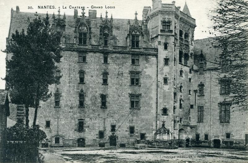 30. NANTES - Le Château - Grand Logis (titre inscrit)