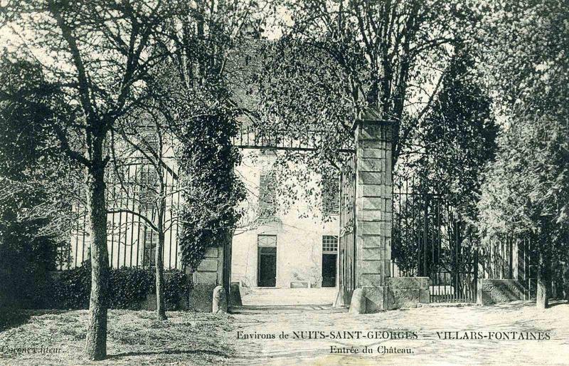 Environs de NUITS-SAINT-GEORGES - VILLARS-FONTAINES /  Entrée du Château. (titre inscrit)