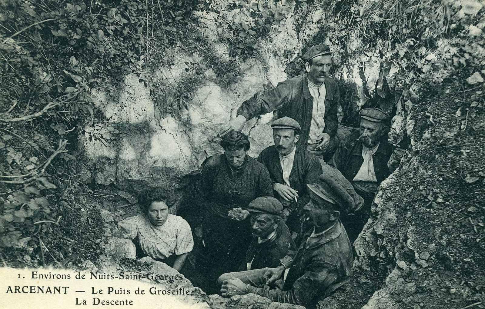 1. Environs de Nuits-Saint-Georges / ARCENANT - Le Puits de Groseille, / La Descente (titre inscrit)