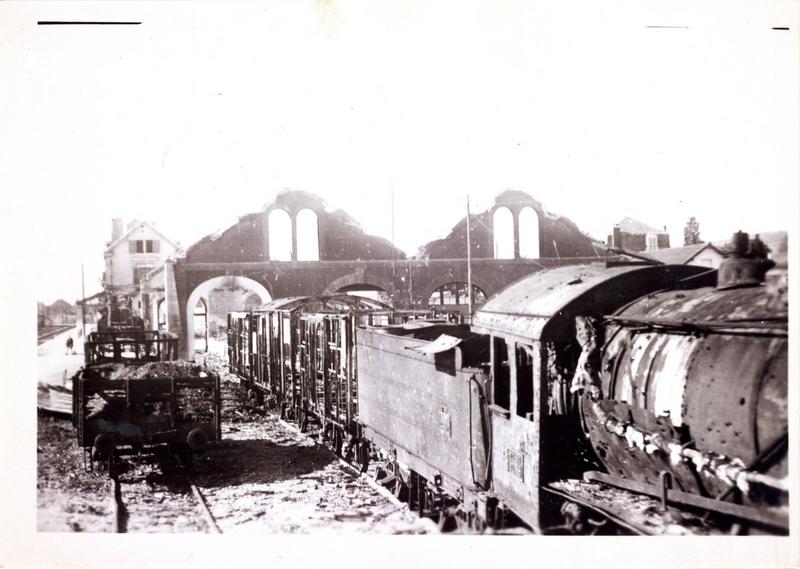 7 août 1944 / Destruction de la gare / JEANNIARD (titre inscrit)