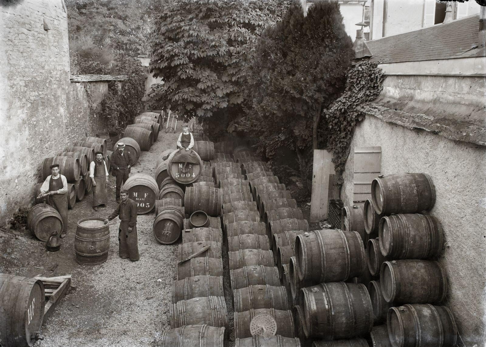 Nuits-Saint-Georges - Tonnellerie Misserey (titre usuel)