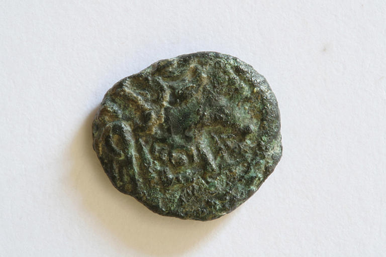 Quinaire éduen à tête casquée