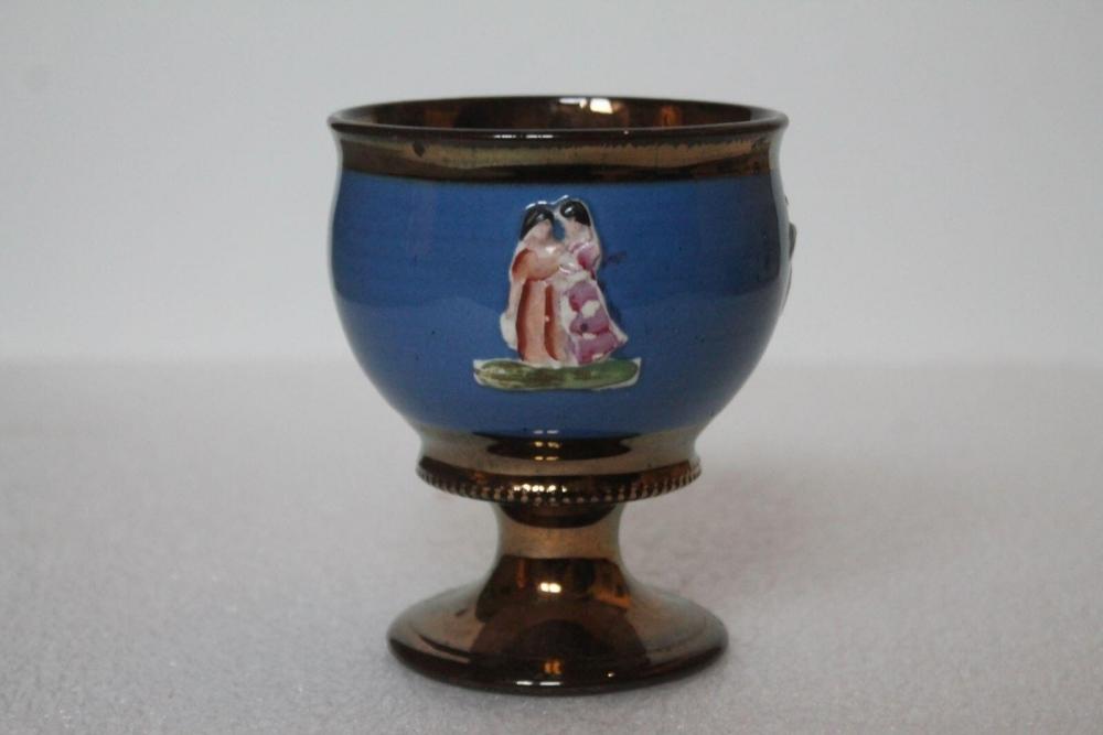 Coupe à pied dite en faïence de Jersey