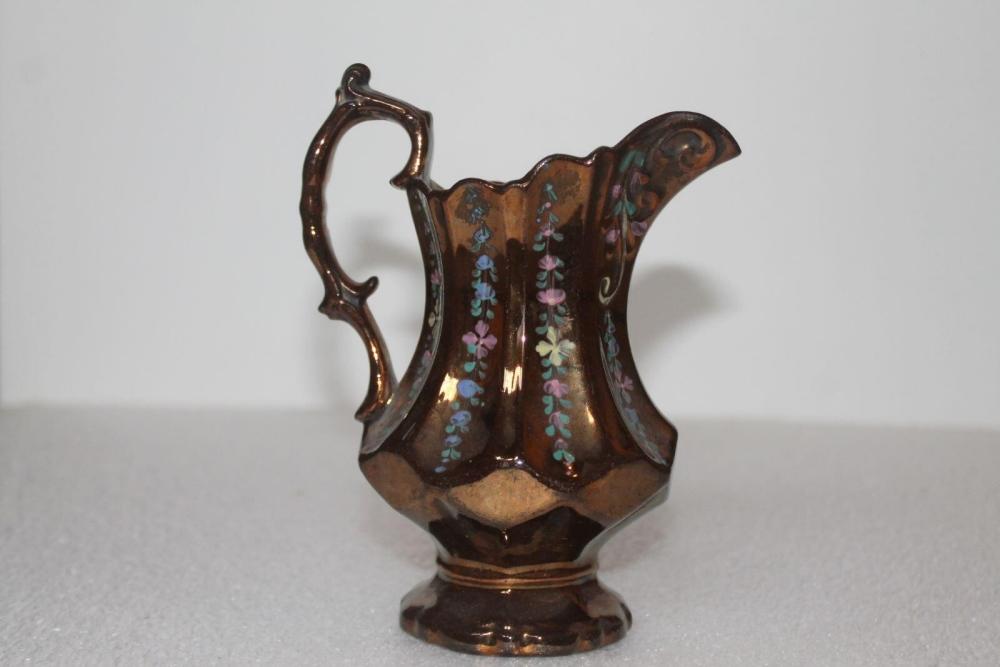 Pot à facettes dit en faïence de Jersey