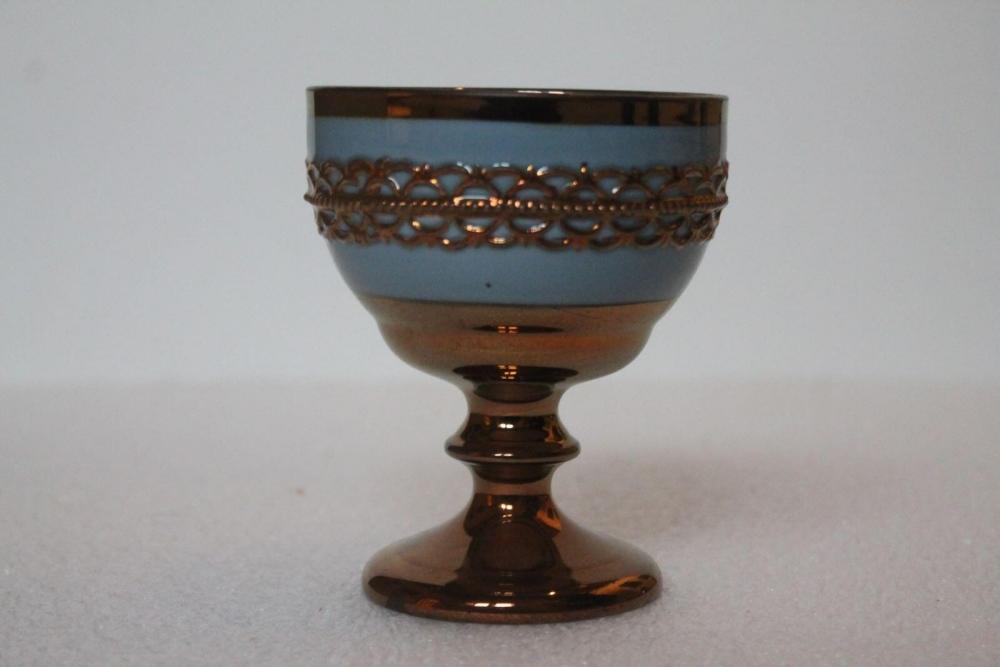 Coupe à pied dite en faïence de Jersey