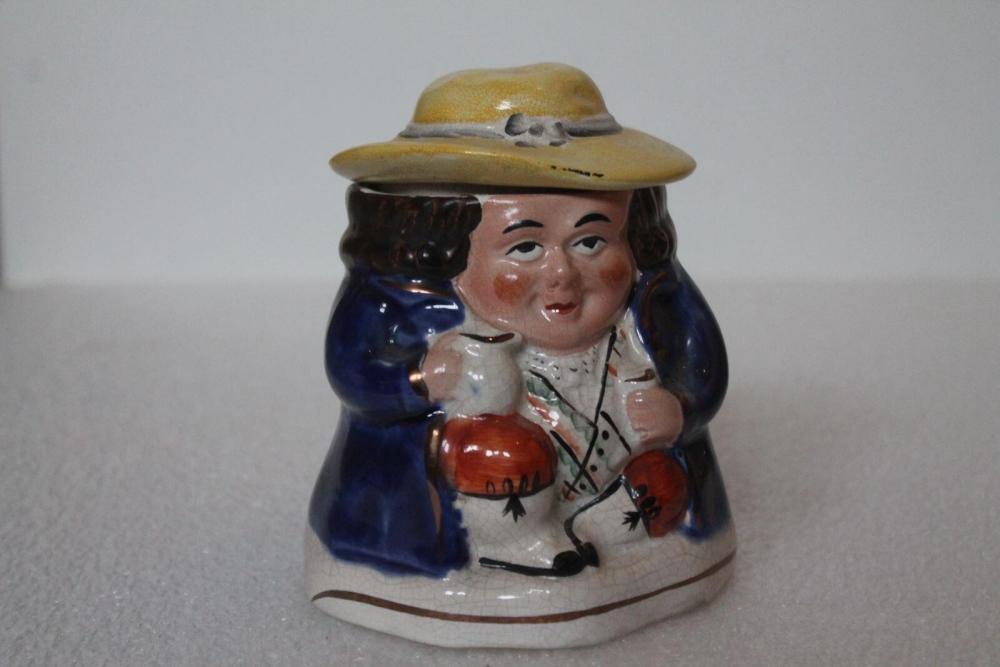 Pot à tabac dit en faïence de Jersey