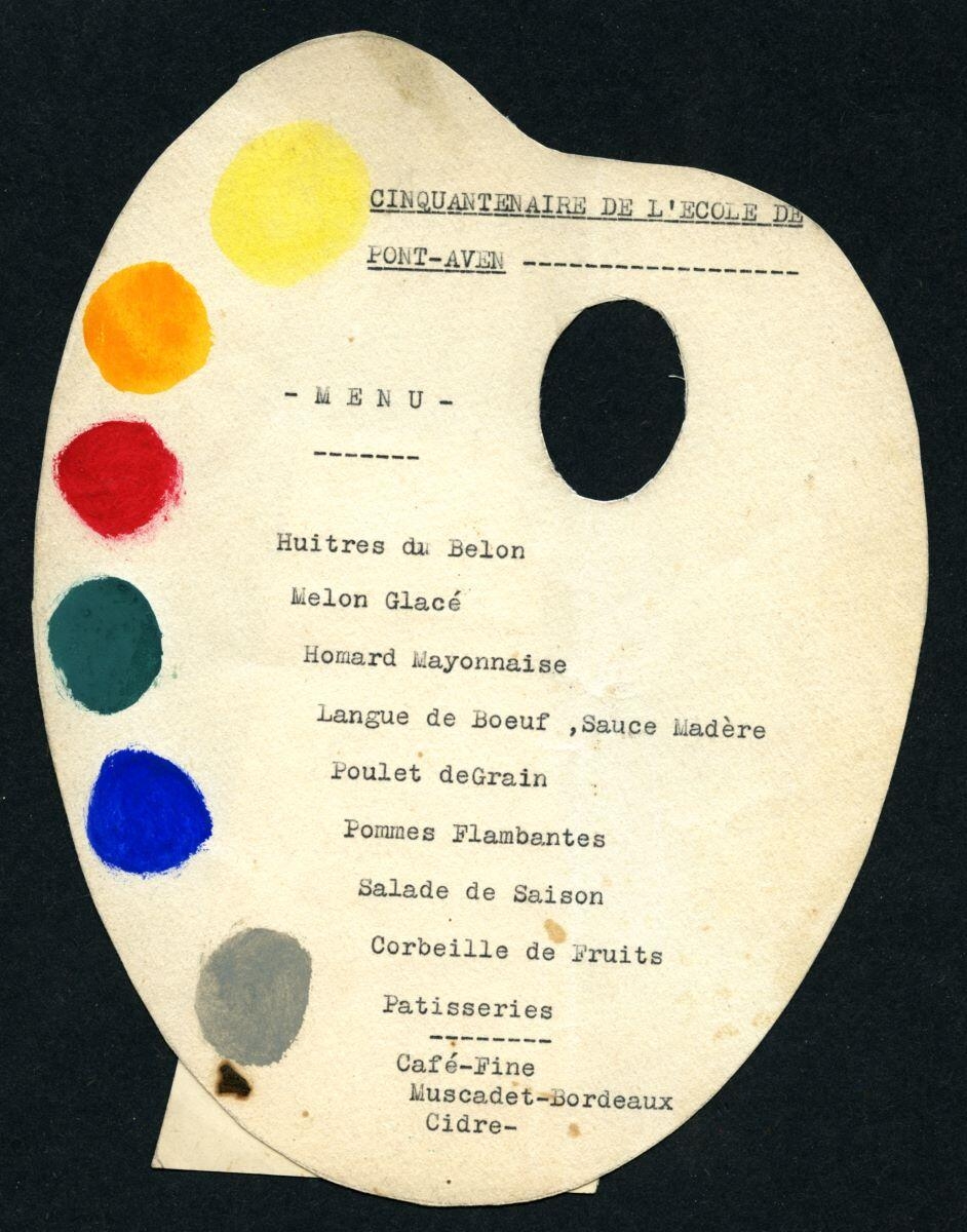 Carte du menu servi à l'occasion du cinquantenaire de l'Ecole de Pont-Aven représenté sur une palette de peinture