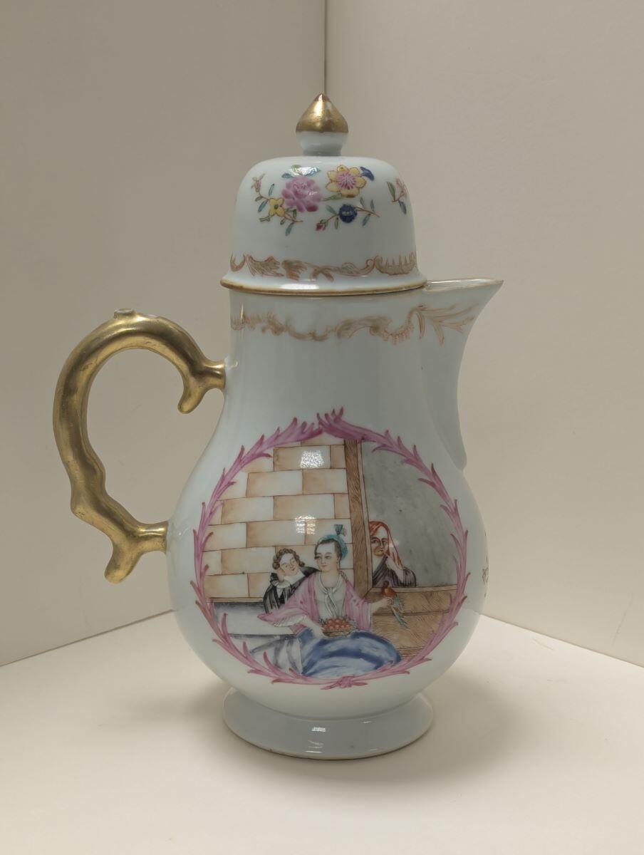 Verseuse à café d'après Meissen