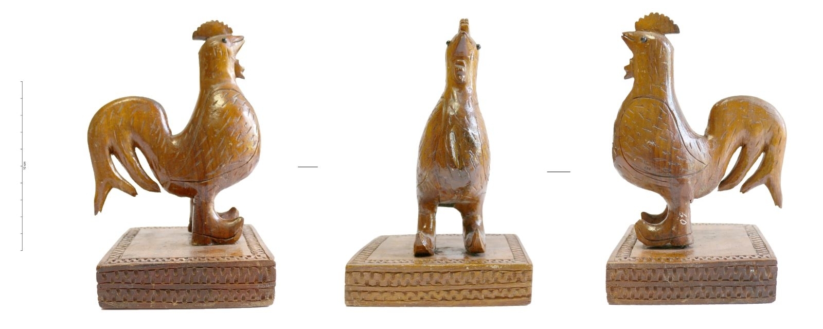 Coq à sabots sur socle