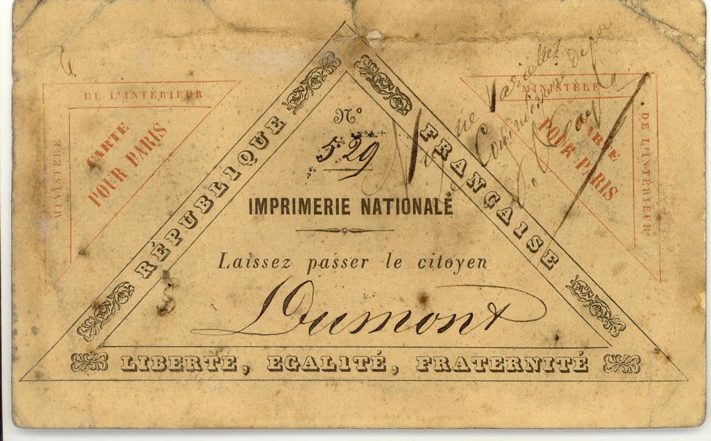 Laisser passer le citoyen DUMONT
