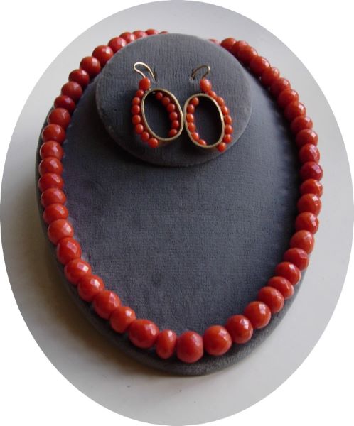 Parure de bijoux en corail et or