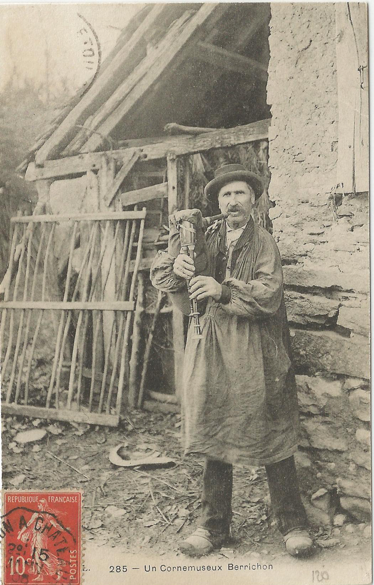 Un cornemuseux berrichon