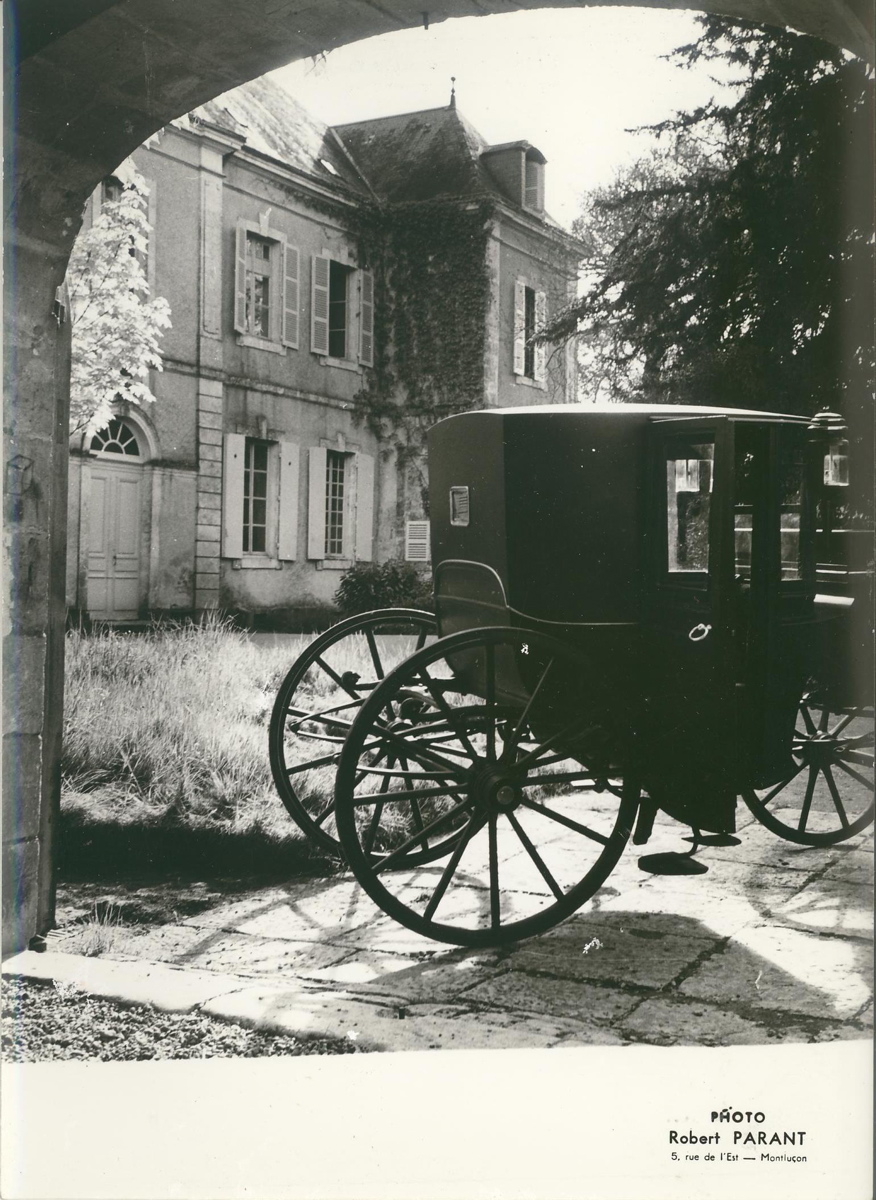 Les obsèques d'Aurore LAUTH-SAND (titre factice)