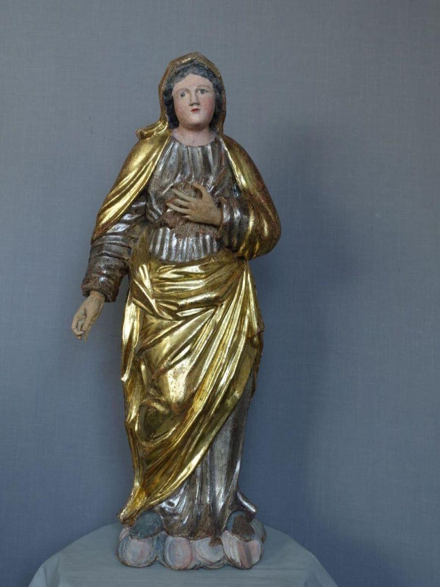 Sainte (titre factice)