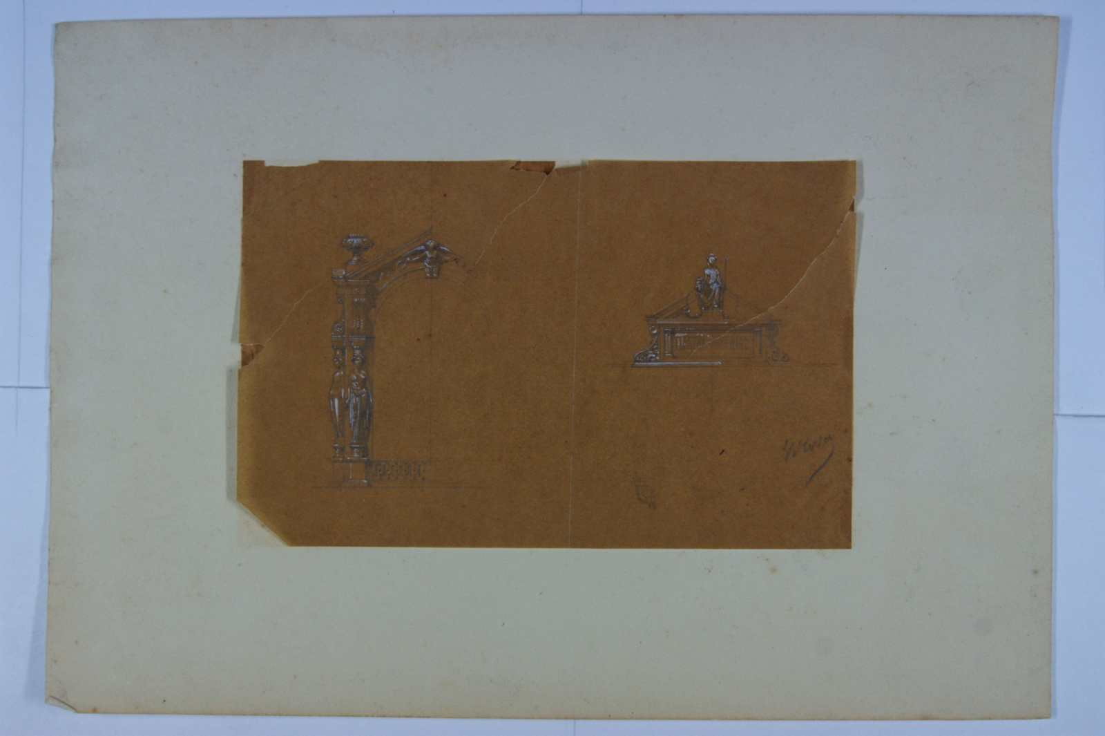 Fronton et éléments d'architecture, cariatides, etc. (titre factice)