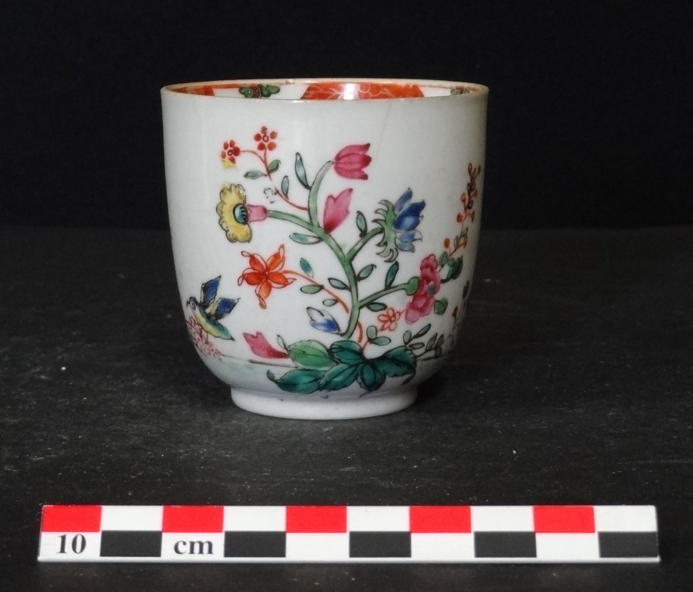 Tasse à café, famille rose