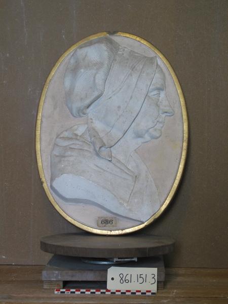 Profil de femme âgée