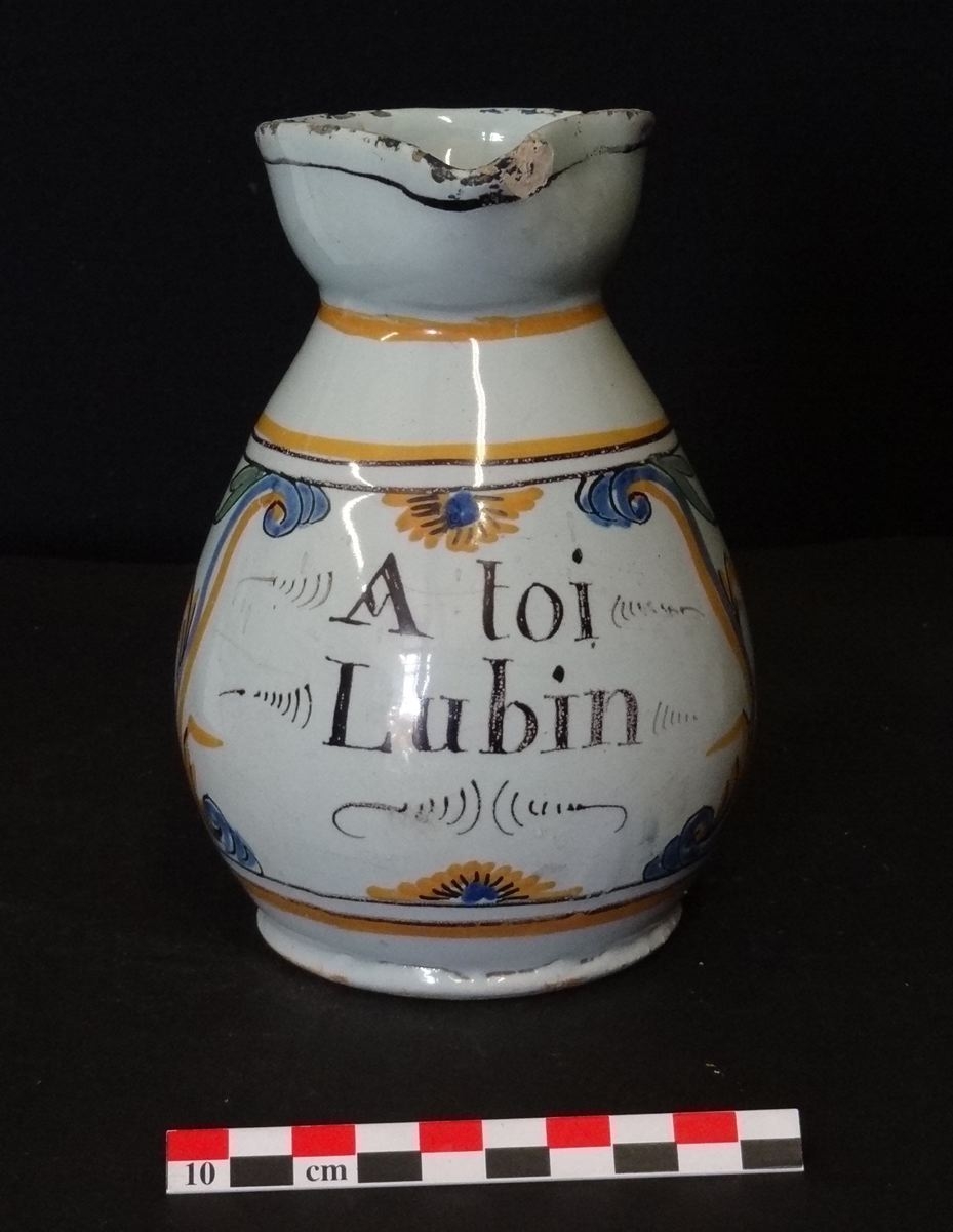 A toi Lubin ; pichet patronymique