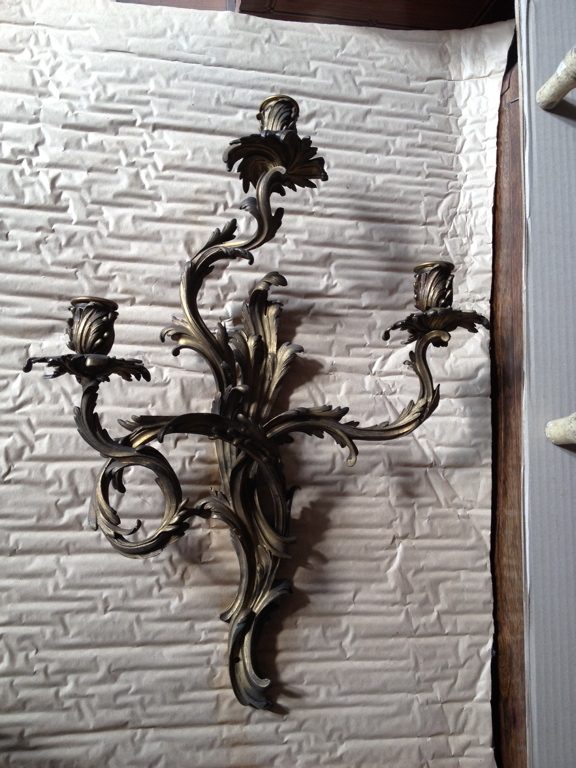 Miroir avec appliques en bronze doré