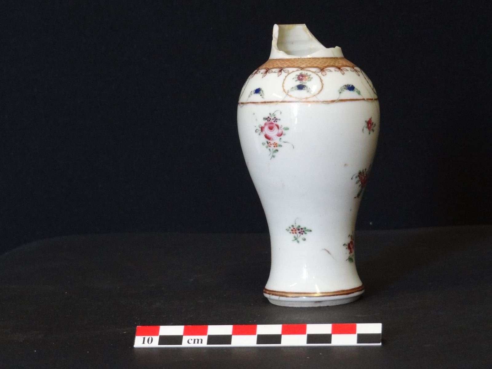 Vase, famille rose