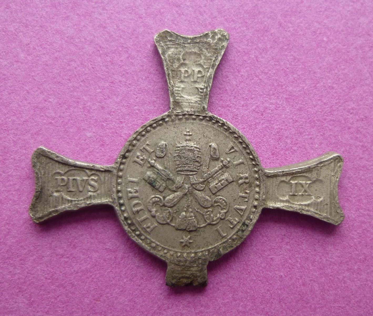 Fragment de Croix de Mentana