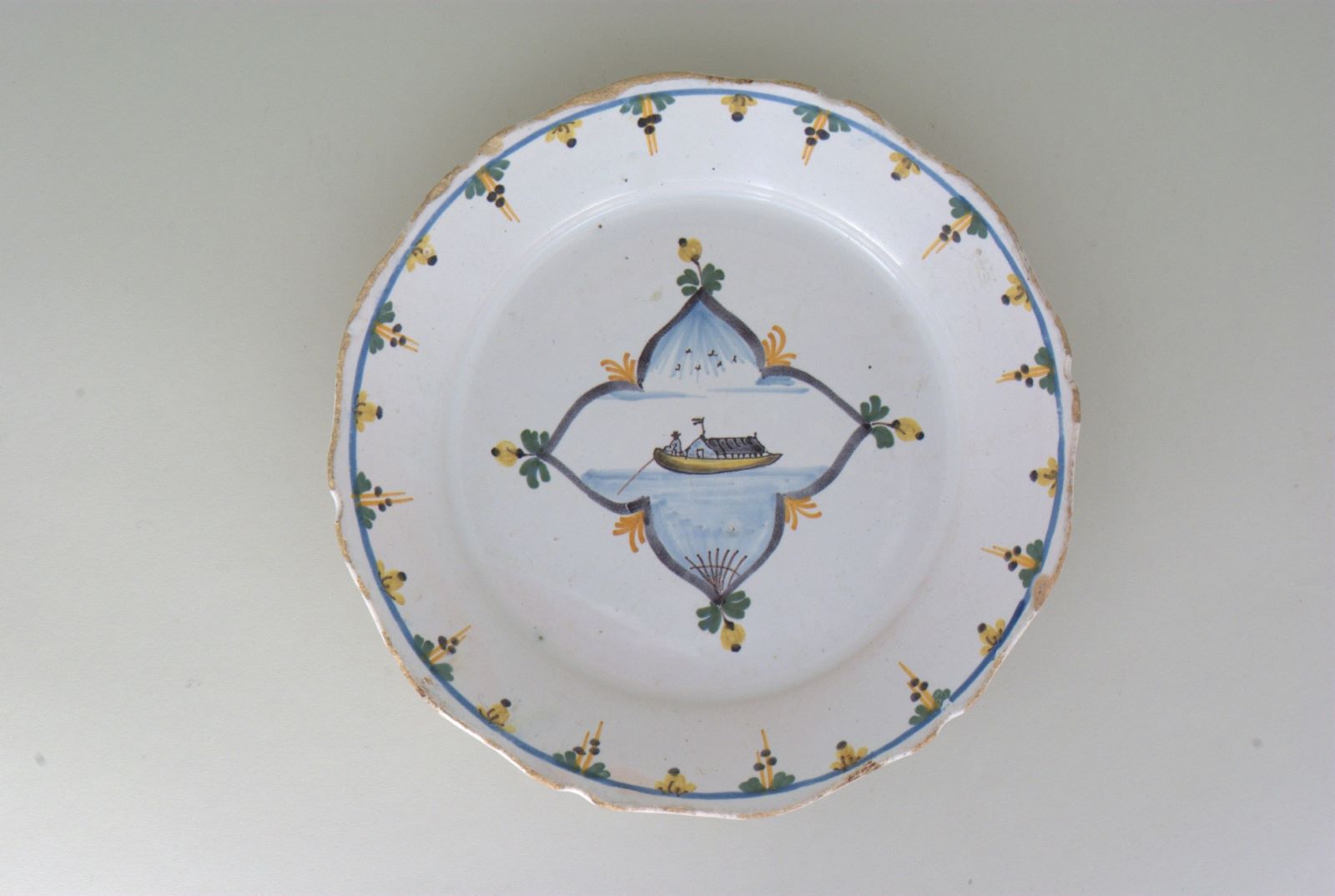 Assiette à la toue cabanée (titre usuel)