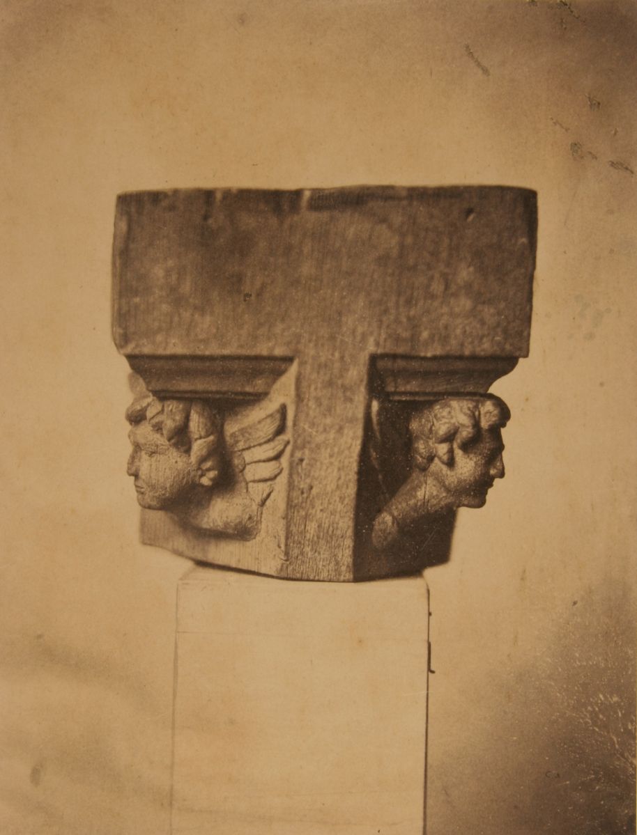 Deux têtes d'anges, bois sculpté