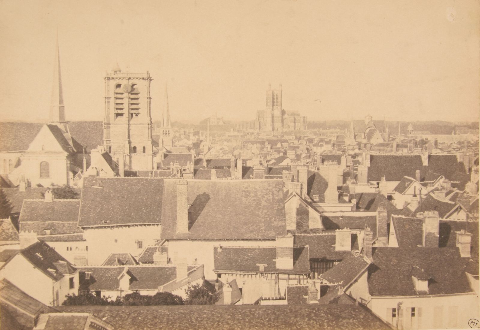 Troyes, quartier de la Madeleine vu des toits