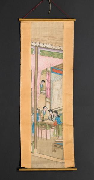 Peinture sur soie Jeune femme occupée à calligraphier