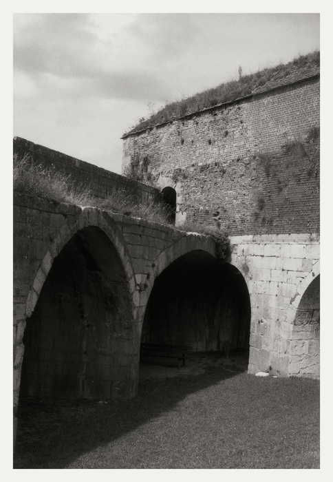 Besançon 2008, la Citadelle de Vauban. Arcades dans les remparts