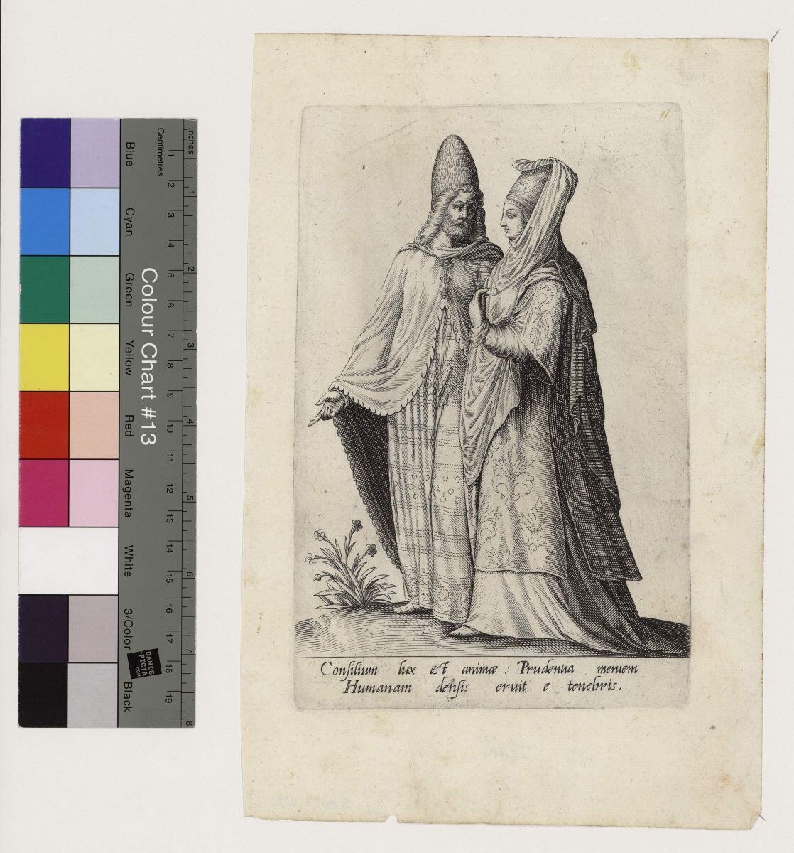 Un homme et une femme debout
