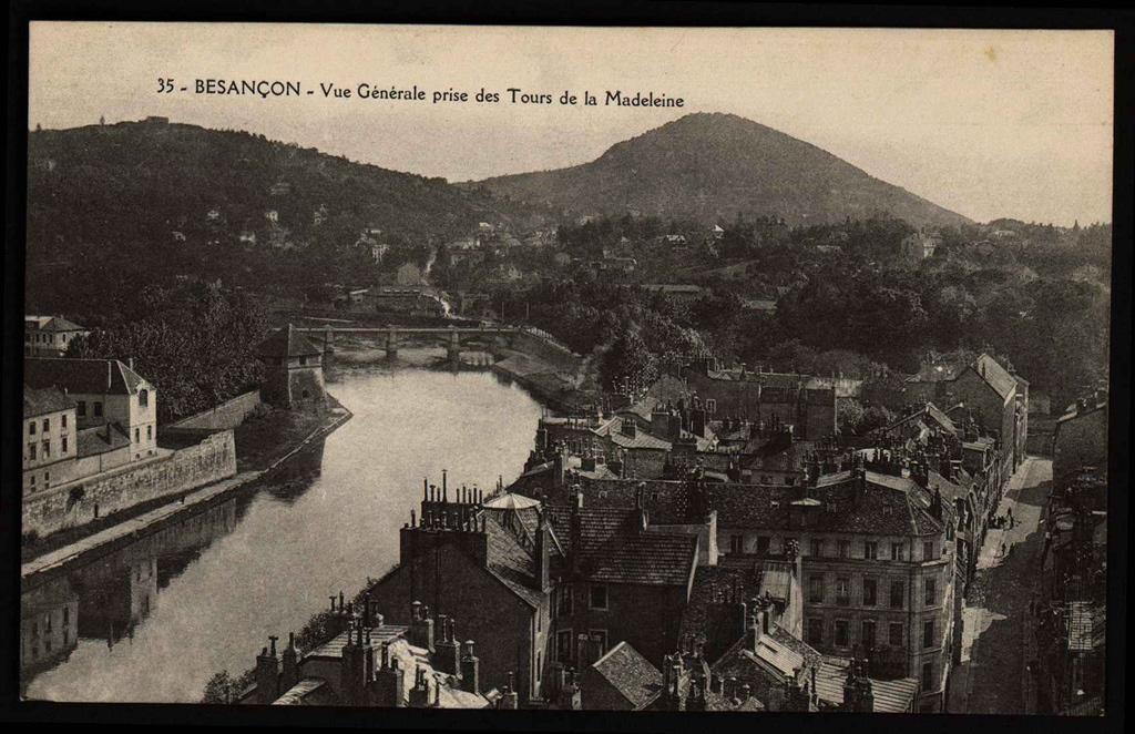 BESANÇON - Vue générale prise des Tours de la Madeleine