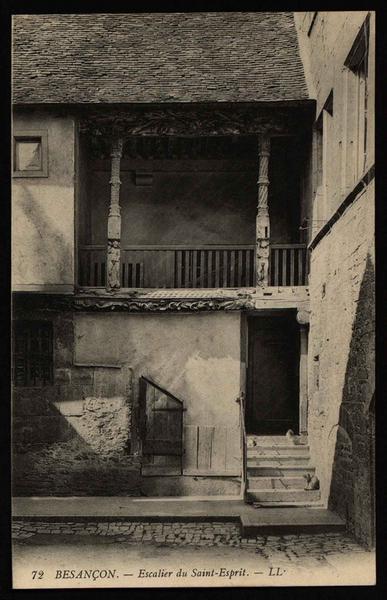 BESANÇON - Escalier du Saint Esprit