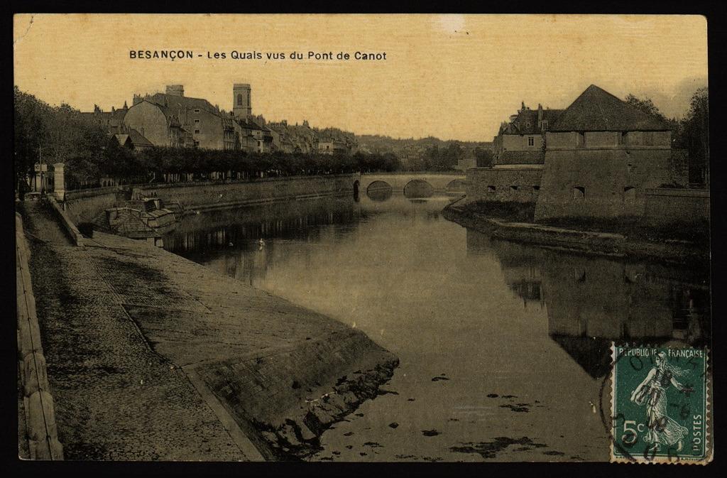 BESANÇON - Les Quais vus du Pont de Canot