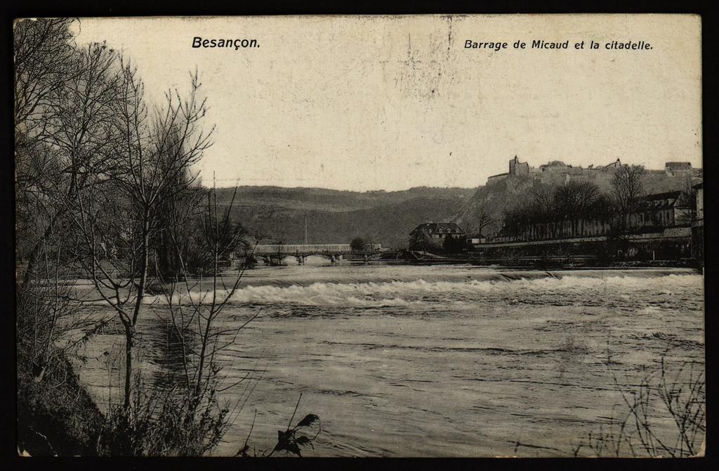 Besançon - Barrage de Micaud et la Citadelle