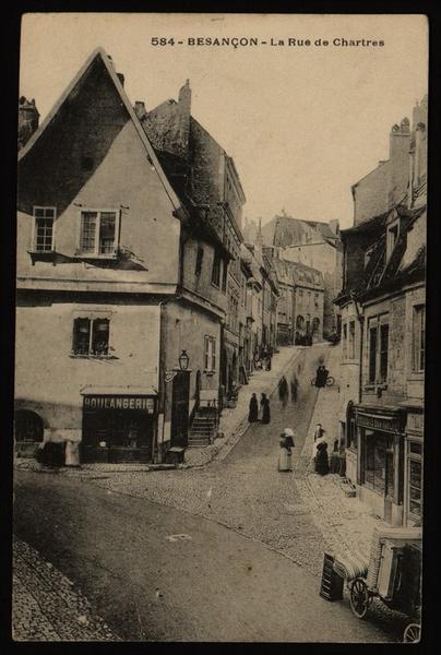BESANÇON - La Rue de Chartres