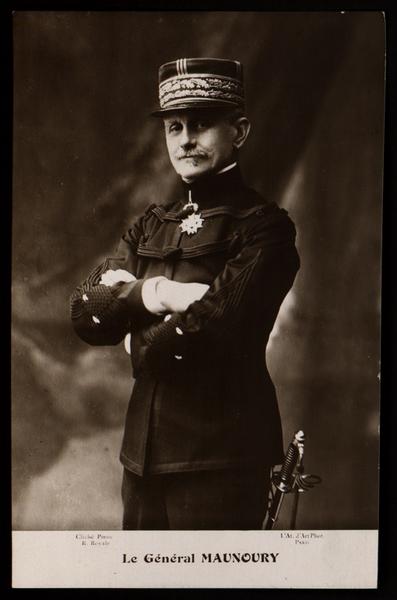 Le Général MAUNOURY