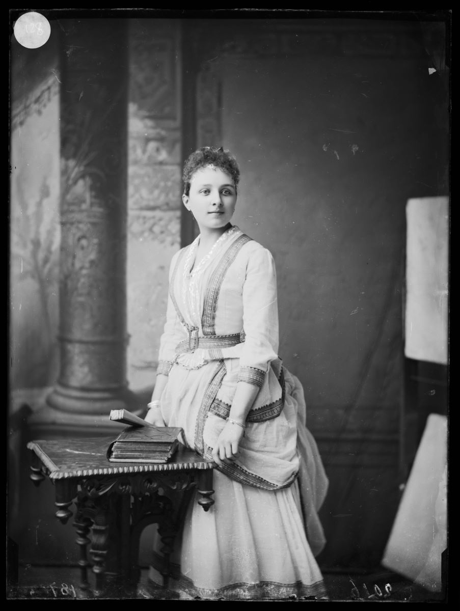 Portrait d'une jeune femme