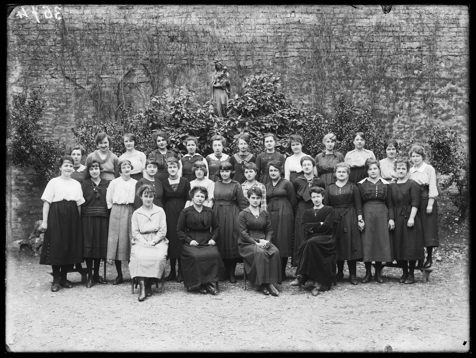 Classe de l'Ecole ménagère de Besançon