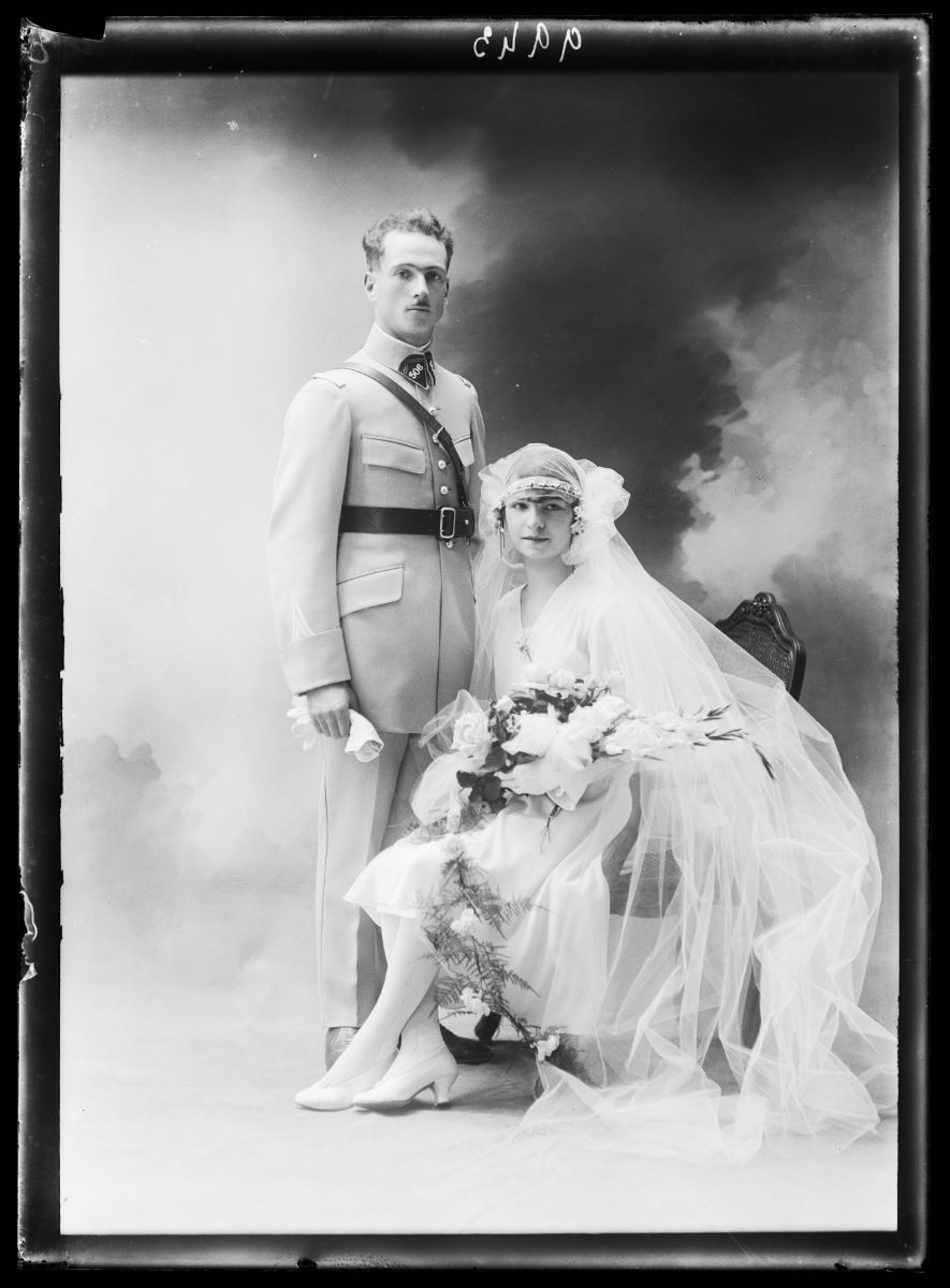 Portrait d'un couple de mariés