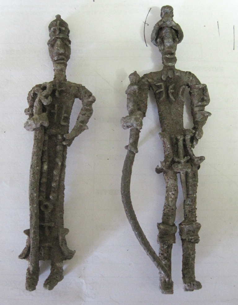 Deux statuettes en plomb